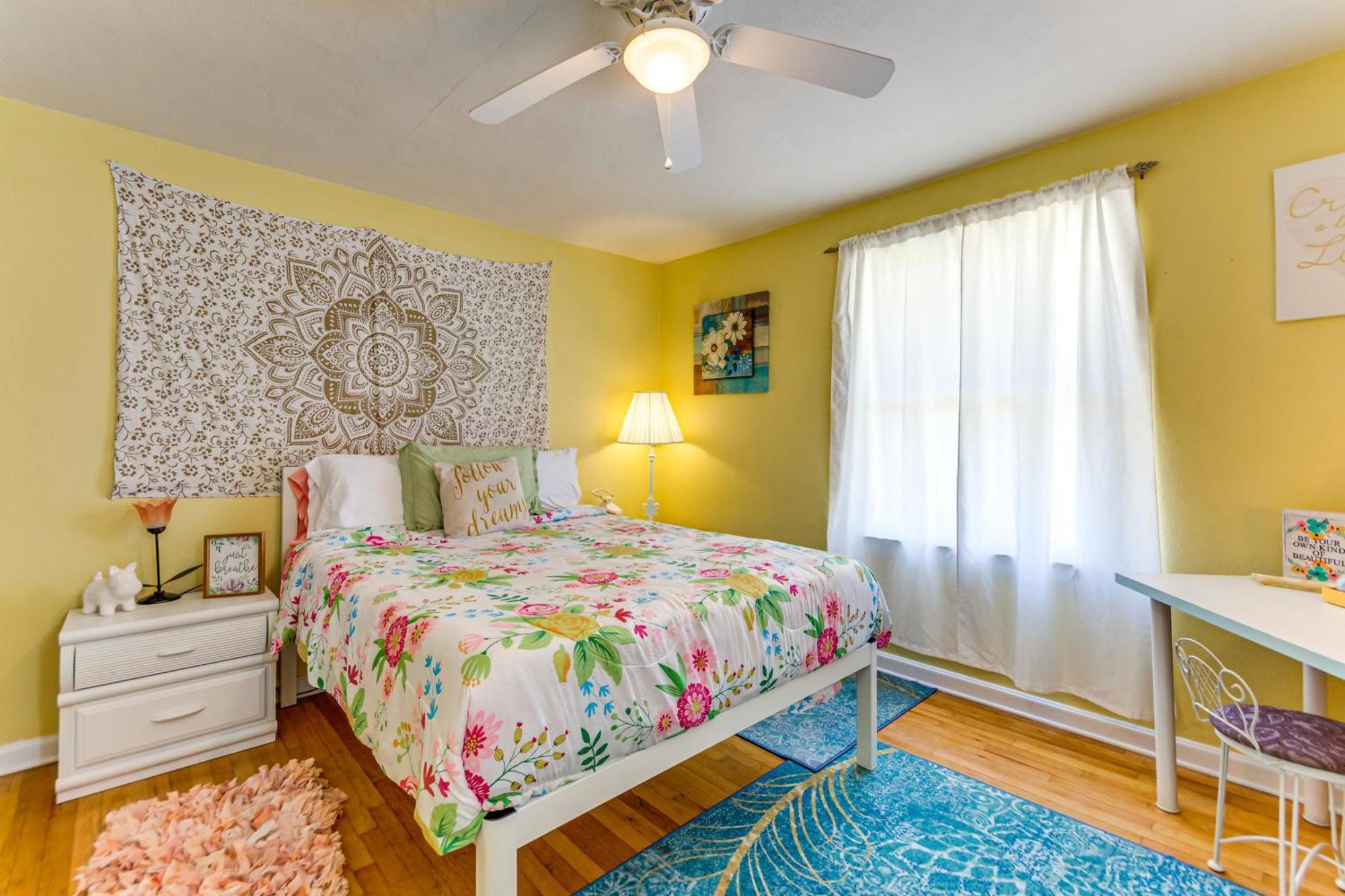 Fort Walton Coastal Retreat With Yard Walk To Beach Fort Walton Beach Kültér fotó